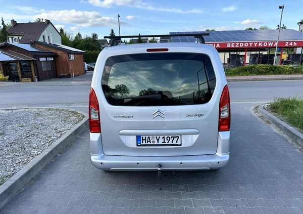 Citroen Berlingo cena 23800 przebieg: 250000, rok produkcji 2010 z Pobiedziska małe 191